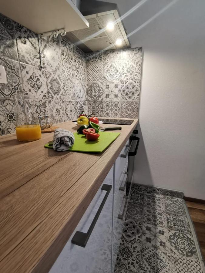Apartments Milaroza Задар Екстериор снимка